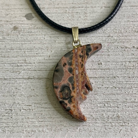 Leopardskin Jasper Carved Man in the Moon Face Pendant Necklace Chakra Healing - Picture 2 of 8